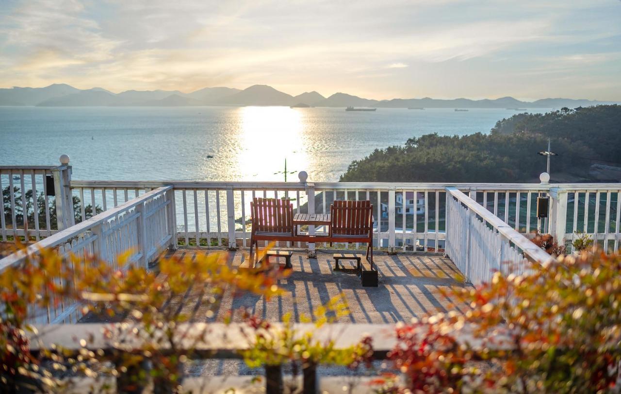 Namhae Whale'S Dream Villa Luaran gambar