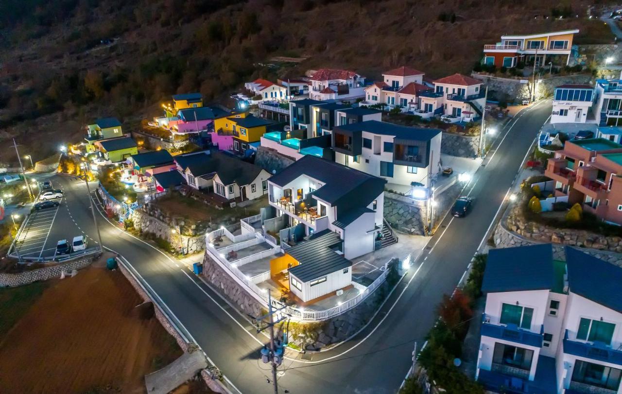 Namhae Whale'S Dream Villa Luaran gambar