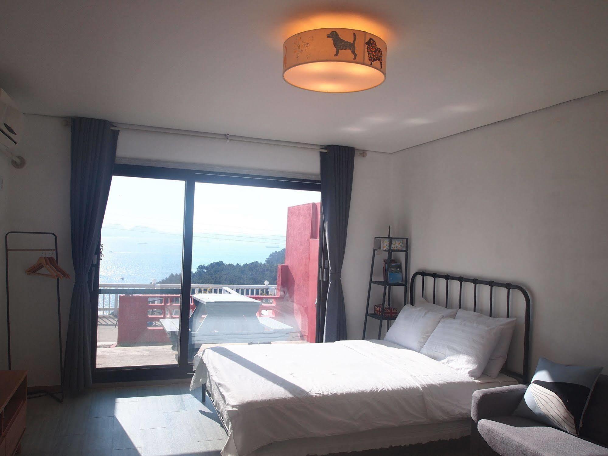 Namhae Whale'S Dream Villa Luaran gambar
